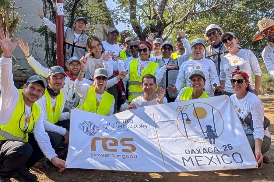 Group of volunteers in Mexivo